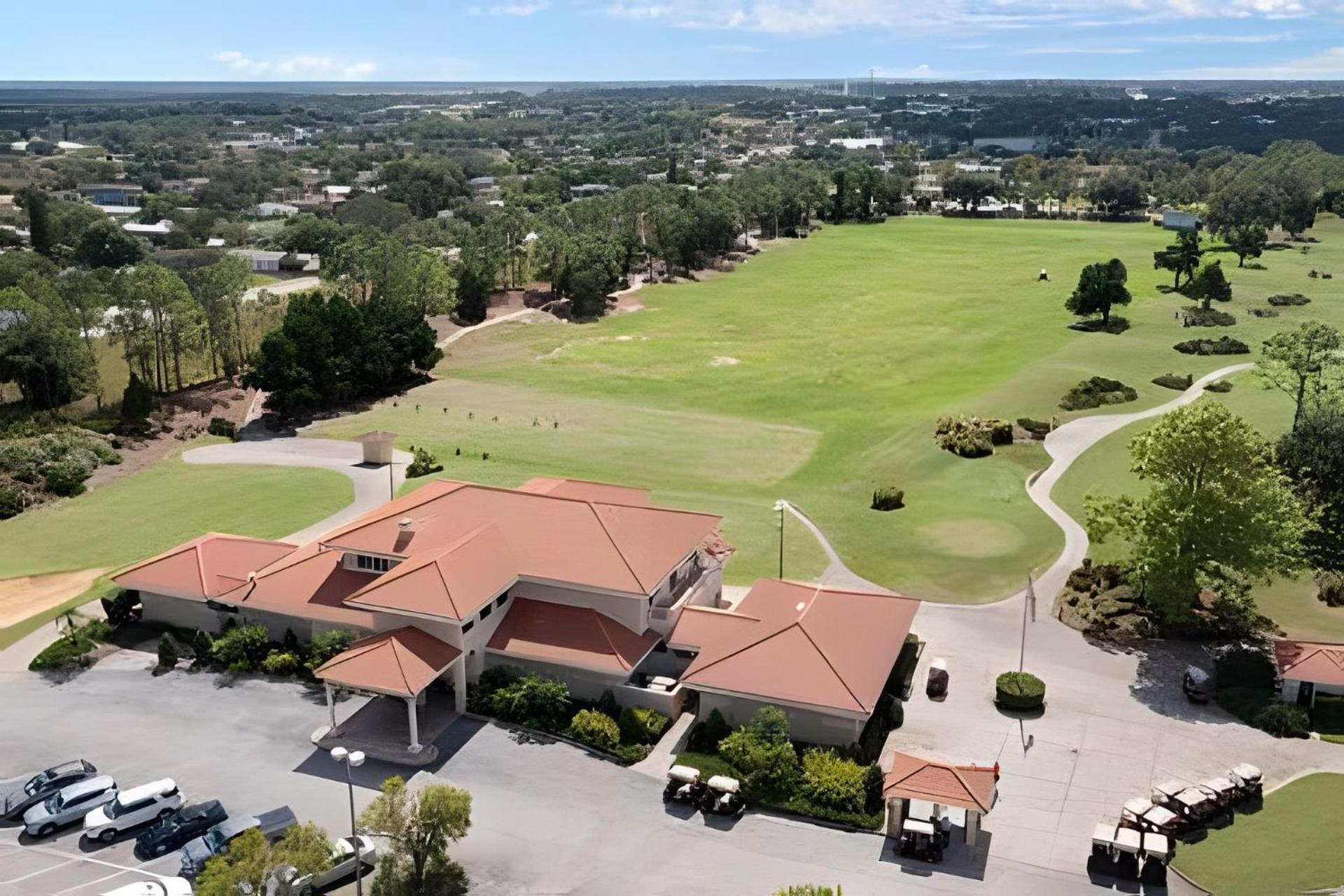 Quiet House With Pool On A Top Golf Course 海恩斯城 外观 照片